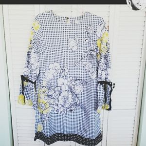 NWT Wesleerose dress three-quarter sleeves